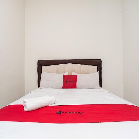 RedDoorz Plus near RS PMI Bogor Zewnętrze zdjęcie